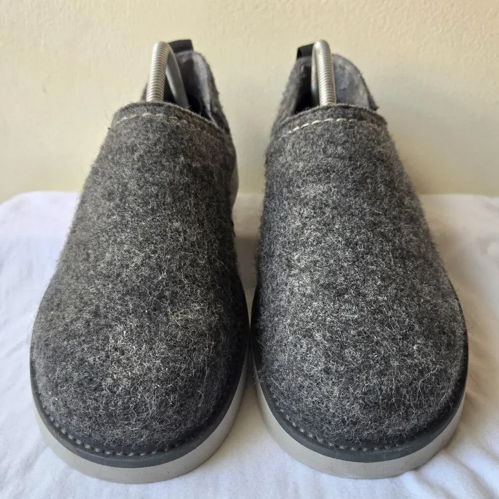 Samuel Hubbard Spring Back Men's Felt Slippers Shoes Charcoal Gray Size 9.5